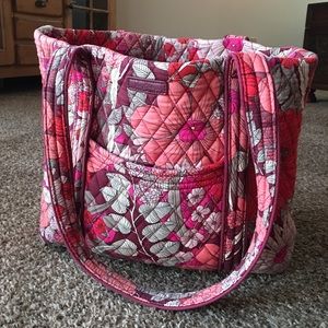 Vera Bradley tote bag